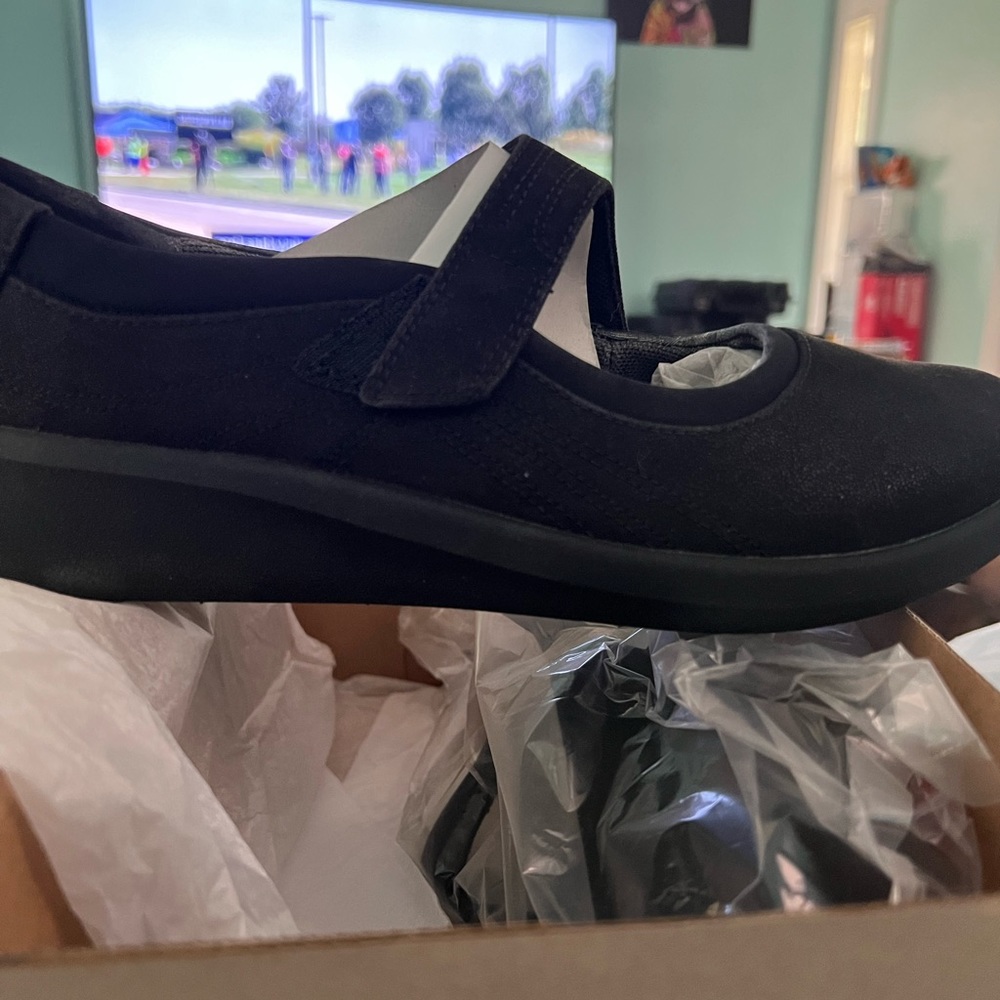 Brand new Clarks